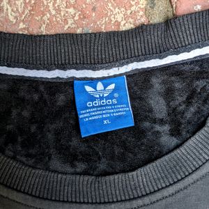 Adidas Original Sweatshirt