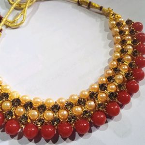 RED PEARL JEWELLERY SET WITH EARINGS