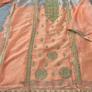 Beautiful Embroidery Double Shade Suit With Duppt