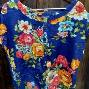 Floral Cotton Top !