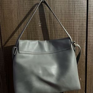 Baggit Grey Sling And Handbag 👜🩶