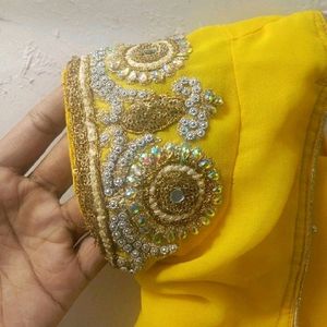 Heavy Wedding Saree With Blouse