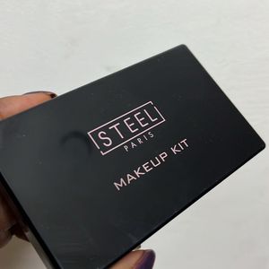 Unused New Mini Makeup kit