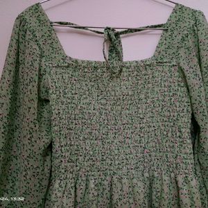 💚Green Beautiful Frock