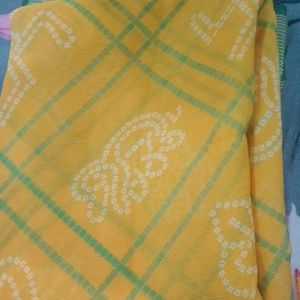 Yallow And Green Bandhni Saree