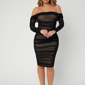 Black Ruched Bodycon Dress|