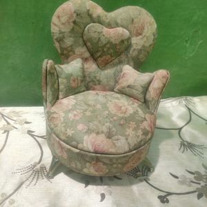 King Chair