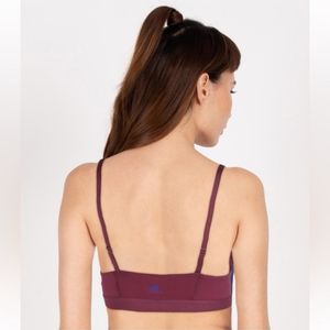 ADIDASNWTWomen Sports Lightly Padded Bra (Maroon)