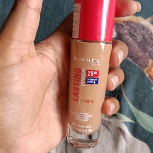 Rimmel London Full Coverage Lightweight Foundation