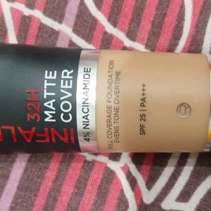 Revlon Compact with Foundation