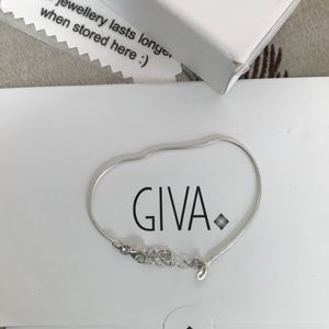 Silver Classic Bracelet For Charms