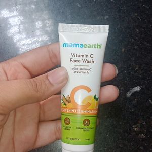 Mama earth Vitamin C Facewash