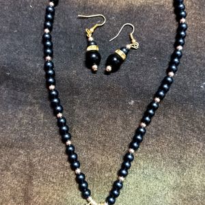 Black Pearl Necklace And Earrings Set