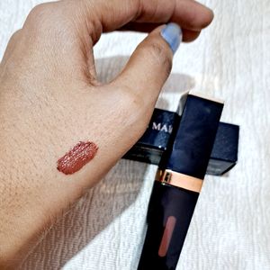 Manish Malhotra Matte Liquid Lipstick