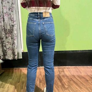 Ultra High Waist Mom Jeans