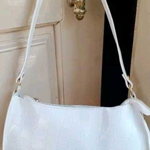 White Korean Shoulder Bag