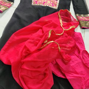 Black Dress With Dupatta