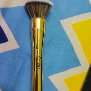 Mars Foundation Brush