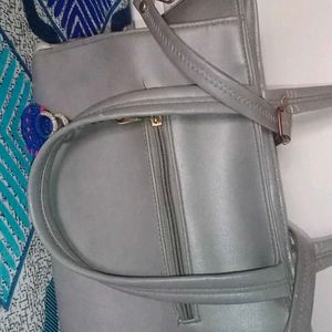 🎊 😍Sling cum Handbags 🎊