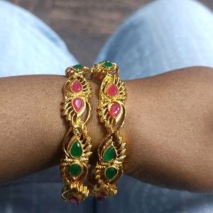 Multicolour Bangles Of Pair New