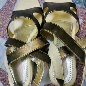 Heels Sandals In Very Good Condition