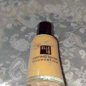 COMBO OFFER EllE 18 Foundation With Golden Jhumka