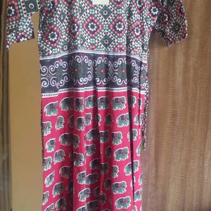 Maxi Dress Rajashthani Print.