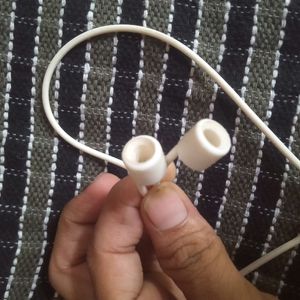 Neck Band For Earbuds & Airpods