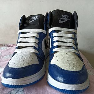 Grab Fast Nike Airforce Jordan !!