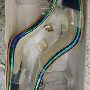 Glass Heel