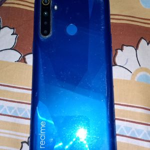 Realme 5