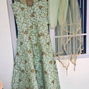 Women Ethnic Gown