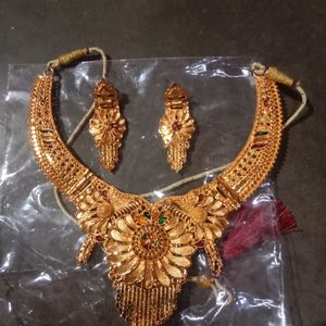 Necklace Set