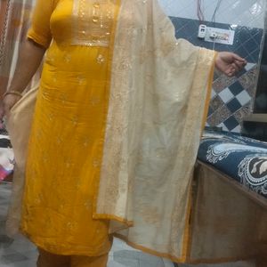 Yellow Plzoo Suit With Dupatta