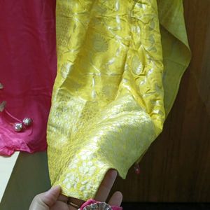 Gota Patti Kurta With Banarasi Dupatta