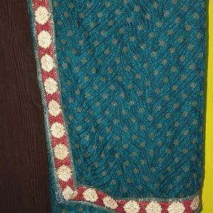 Dark Green Saree With Printing Work