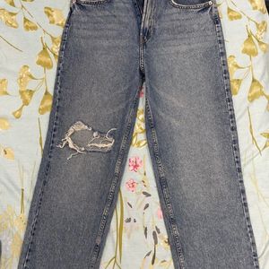 H&M Straight Ultra High Waist Jeans