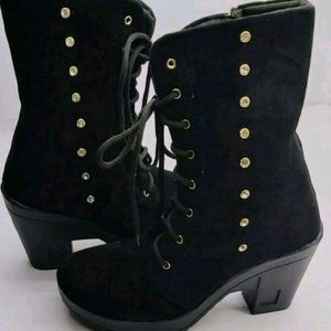 Black Stylish Women's Boots