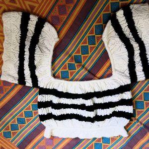 Off Shoulder Knit Wear Crop Top