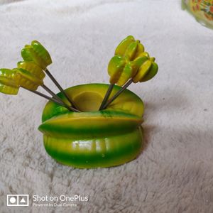 Star Fruit Shaped Mini Forks