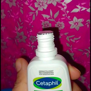 New Cetaphil Mositurising Lotion Sale