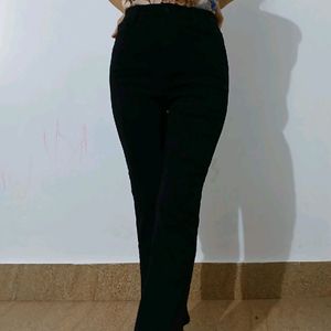 Super Stretchable Bootcut Highwaist Black Pant