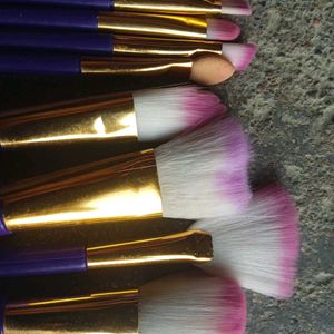 Makeup Brush