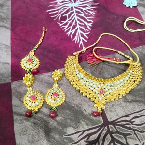 Kundal Gold Set