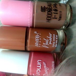 Nude Colour Nail Polishes In Trending Stylish Colo