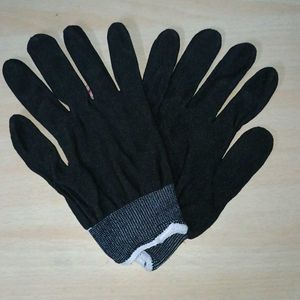 Gloves