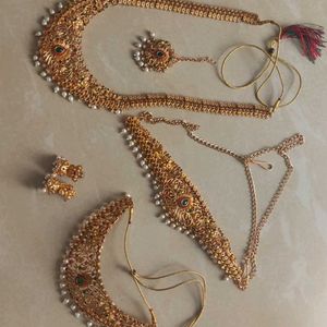 Gold Plated Jewellery Set