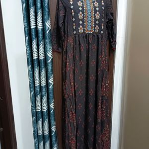 Aavasa Printed Long Anaarkali Kurta Size 38-40