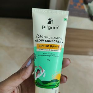 Pilgrim 2% Niacinamide Glow Sunscreen Spf 50