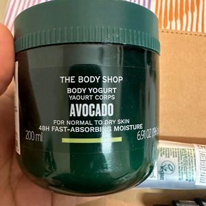 New The Body Shop Skin Care Kit